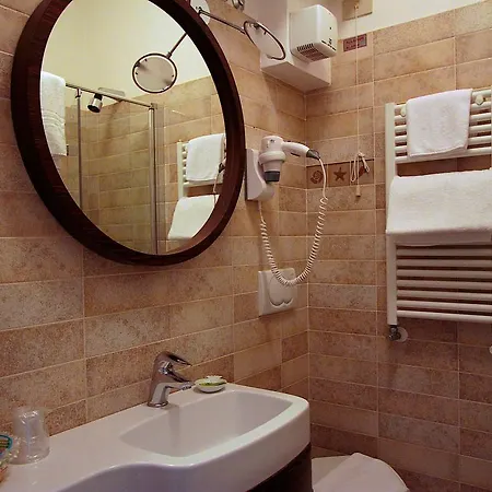 Hotel Gruber 2*